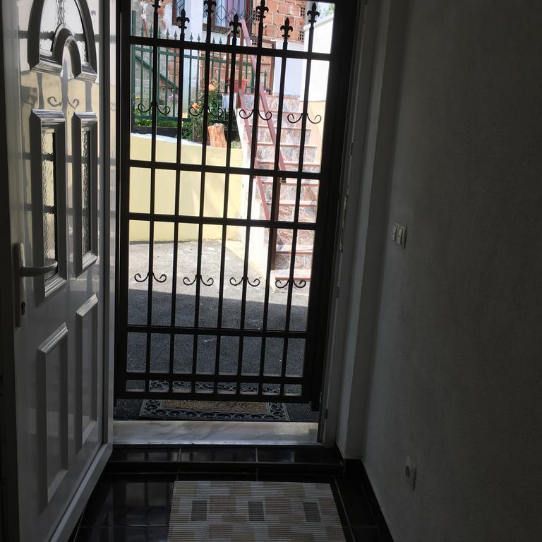 Apartment Sena SJJ Buitenkant foto