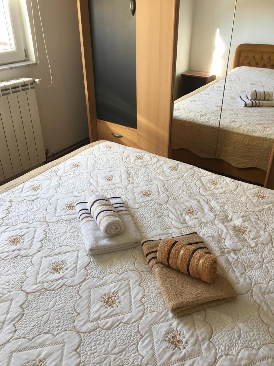 Apartment Sena SJJ Buitenkant foto